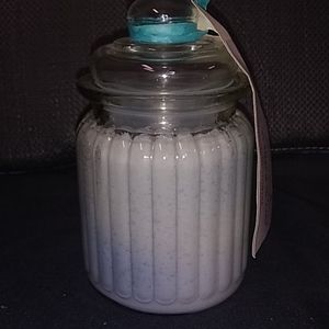 Soy candle hand poured